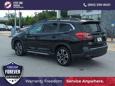 Used 2023 Subaru Ascent Limited AWD/4WD image 5