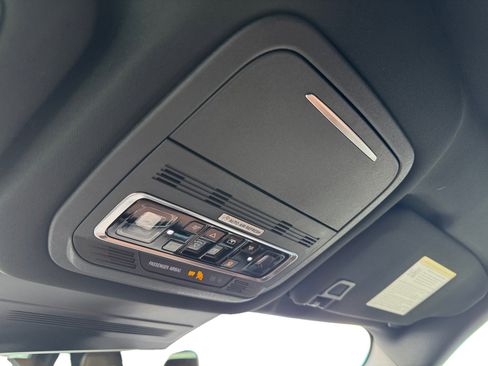 New 2026 Lincoln Nautilus Reserve w/ Jet Appearance Package image 18