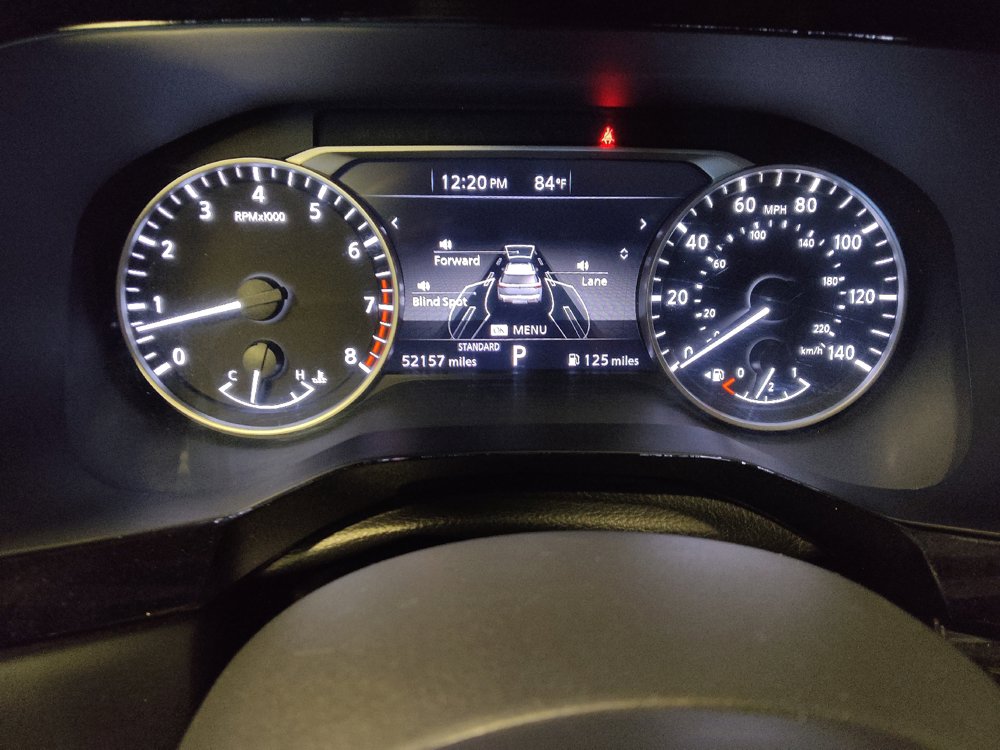 Used 2024 Nissan Pathfinder SV FWD image 23