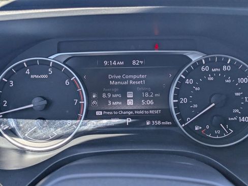 Used 2025 Nissan Rogue SV image 29