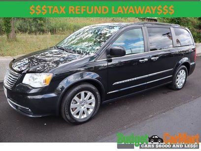 Used 2016 Chrysler Town & Country Touring w/ Driver Convenience Group