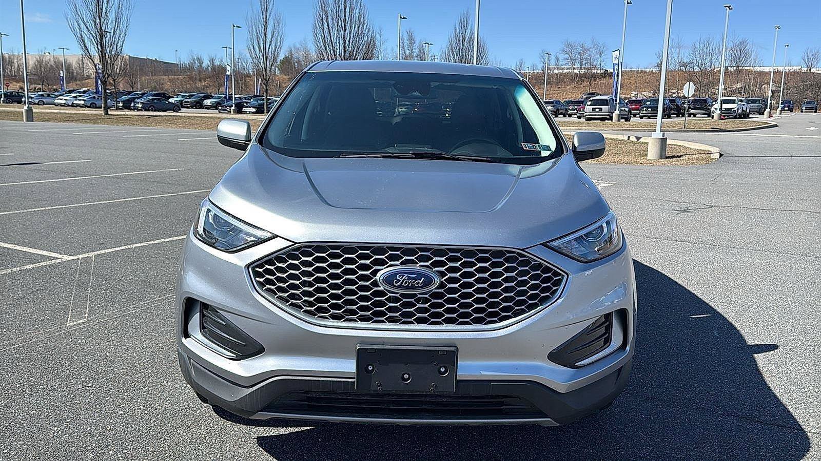 Used 2024 Ford Edge SEL AWD/4WD image 16