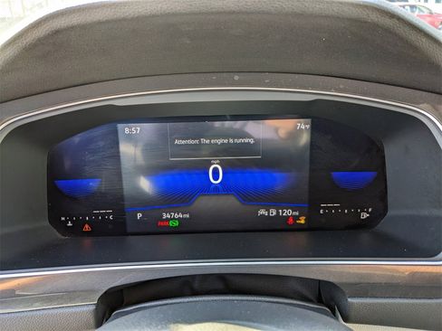 Certified 2023 Volkswagen Tiguan SE image 31