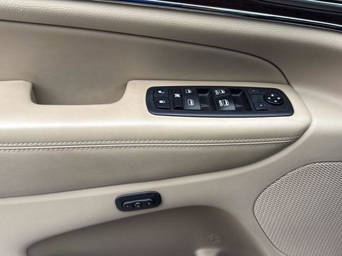 Used 2018 Jeep Grand Cherokee Limited AWD/4WD image 15