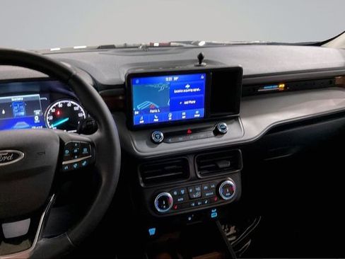 Used 2024 Ford Maverick Lariat w/ FX4 Off-Road Package AWD/4WD image 6