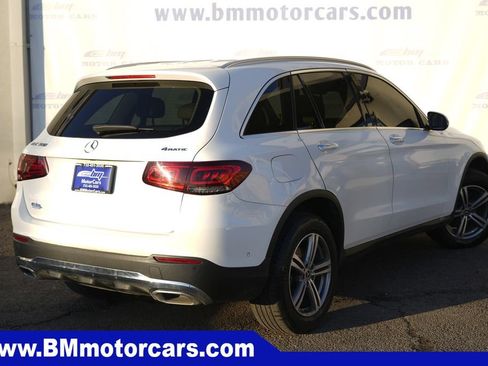 Used 2022 Mercedes-Benz GLC 300 4MATIC w/ Premium Package Lite image 3