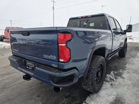Used 2025 Chevrolet Silverado 2500 High Country w/ High Country Premium Package image 9