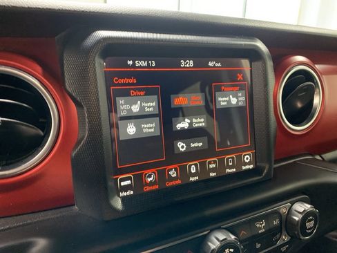 Used 2023 Jeep Wrangler Unlimited Rubicon w/ LED Lighting Group image 23