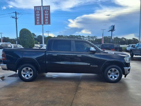 Used 2021 RAM 1500 Laramie RWD image 8