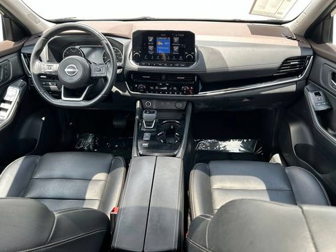 Used 2023 Nissan Rogue SL w/ SL Premium Package FWD image 11