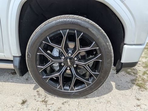 Used 2022 GMC Sierra 1500 Denali Ultimate image 10