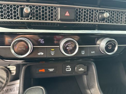 Used 2023 Honda Civic Sport image 26