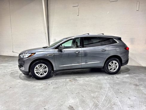 Used 2019 Buick Enclave Essence image 17