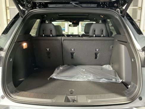 New 2026 Chevrolet TrailBlazer RS w/ Convenience Package FWD image 25