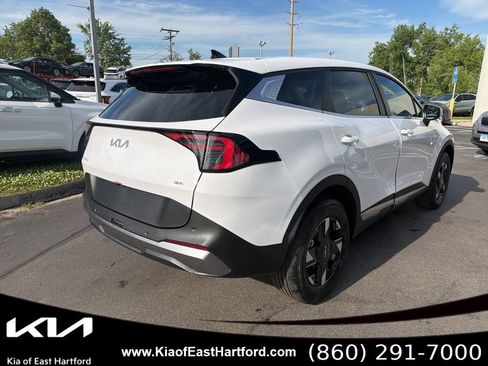 New 2026 Kia Sportage LX AWD/4WD image 8