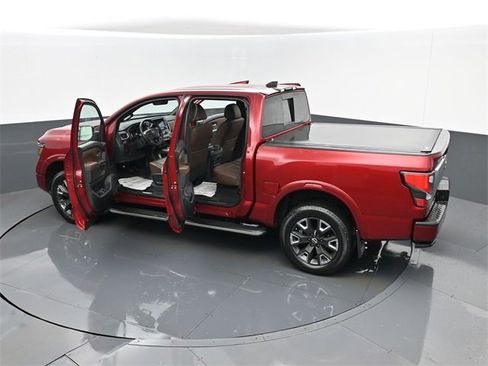 Used 2023 Nissan Titan Platinum Reserve w/ Off Road Protection Package image 28