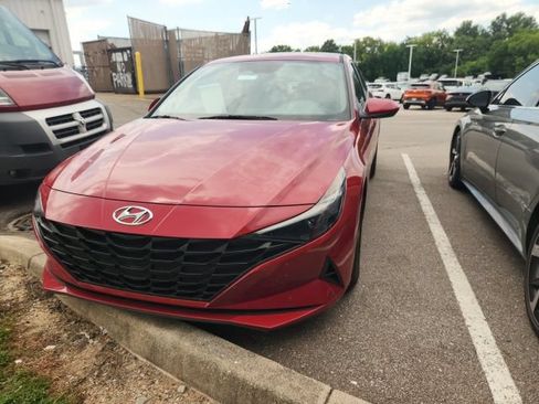 Used 2023 Hyundai Elantra SEL FWD image 12