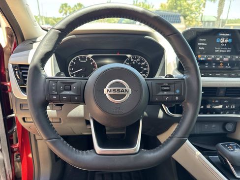 Used 2021 Nissan Rogue SL w/ Premium Package FWD image 26
