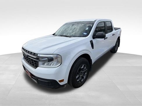 Used 2024 Ford Maverick XLT w/ Equipment Group 300A Standard AWD/4WD image 3
