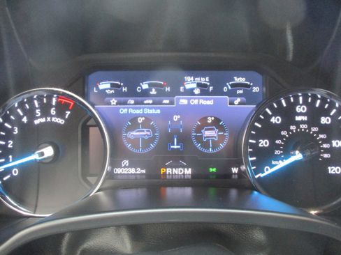 Used 2019 Ford Expedition Limited w/ Equipment Group 303A RWD image 24