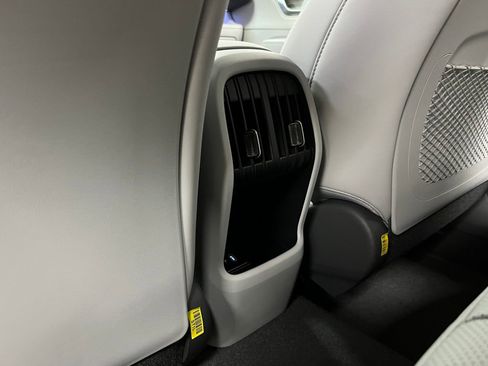 New 2026 Hyundai Kona SEL Premium FWD image 12