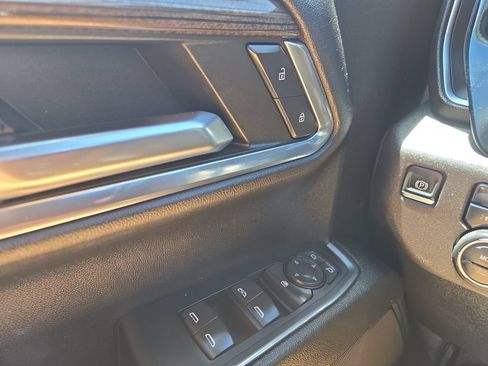 Used 2023 Chevrolet Silverado 1500 LT w/ Protection Package AWD/4WD image 22