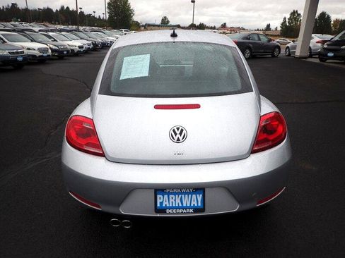 Used 2013 Volkswagen Beetle TDI image 4