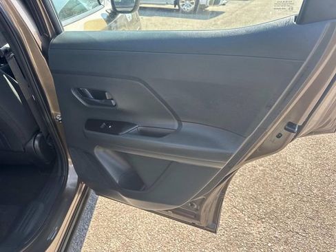 Certified 2025 Nissan Kicks S image 20