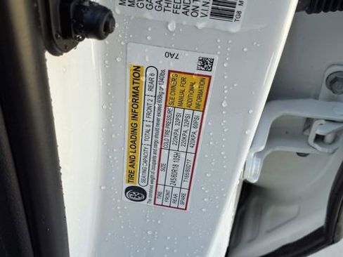 Used 2021 Honda Pilot EX image 31