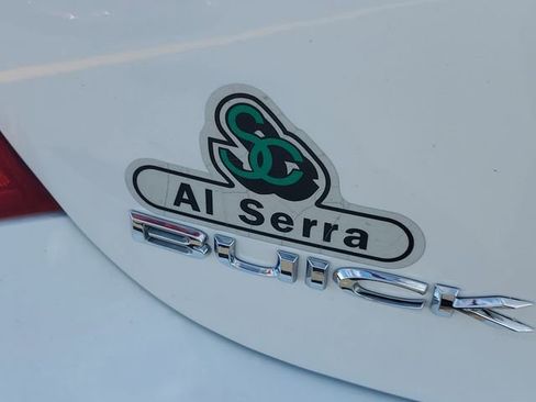 Certified 2017 Buick LaCrosse Essence FWD image 6