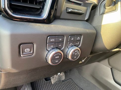 New 2025 GMC Sierra 2500 Denali Ultimate w/ Max Trailering Package image 20