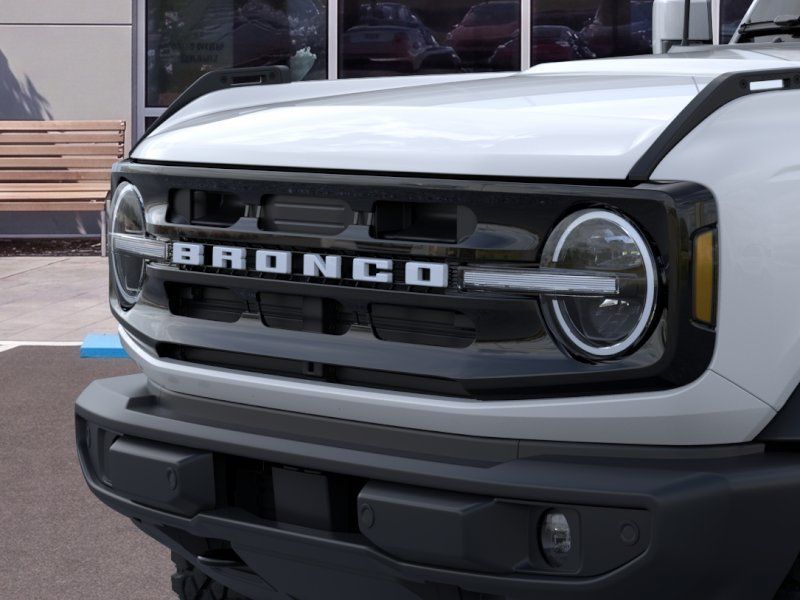 New 2026 Ford Bronco Outer Banks w/ Sasquatch Package AWD/4WD image 19