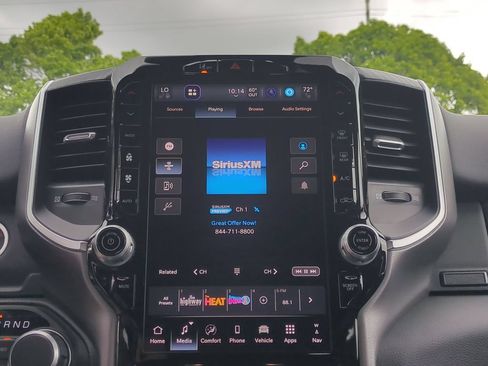 New 2026 RAM 1500 4x4 Crew Cab image 19