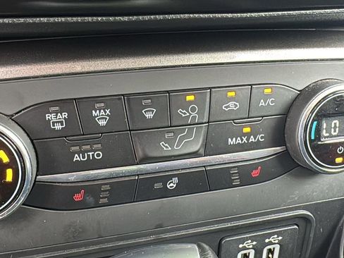 Used 2022 Ford EcoSport SES w/ Interior Protection Package AWD/4WD image 22