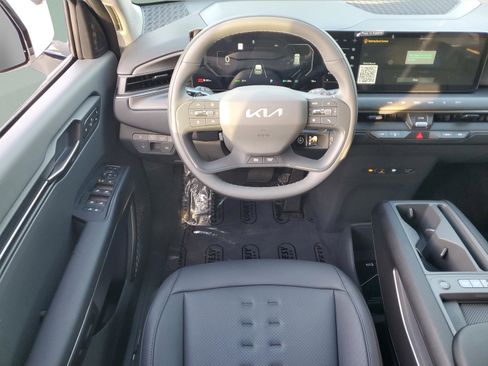 New 2026 Kia EV9 Wind image 9