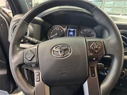 Used 2020 Toyota Tacoma 4x4 Double Cab image 19