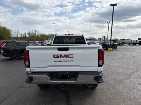 Used 2021 GMC Sierra 2500 4x4 Regular Cab w/ Convenience Package image 4