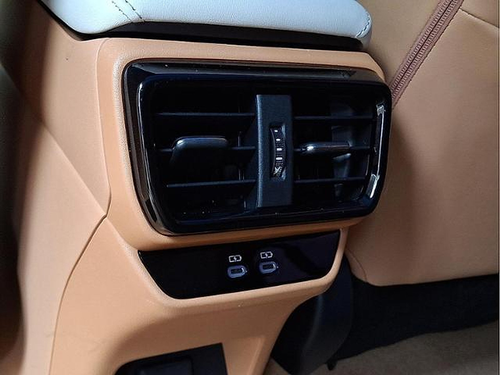 Used 2026 Lexus RZ 350e 2WD w/ Technology Package image 9