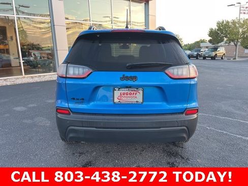 Used 2023 Jeep Cherokee Altitude Lux image 34