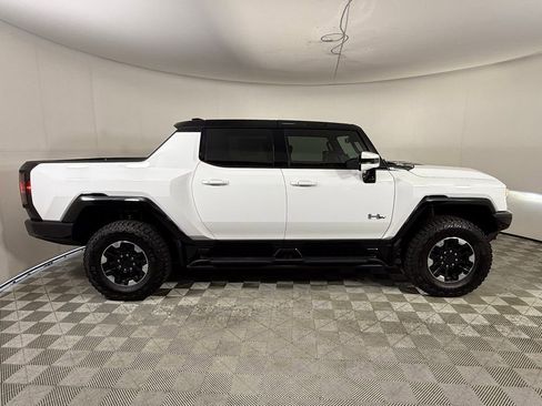 New 2025 GMC Hummer EV 3X w/ Extreme Off-Road Package image 9