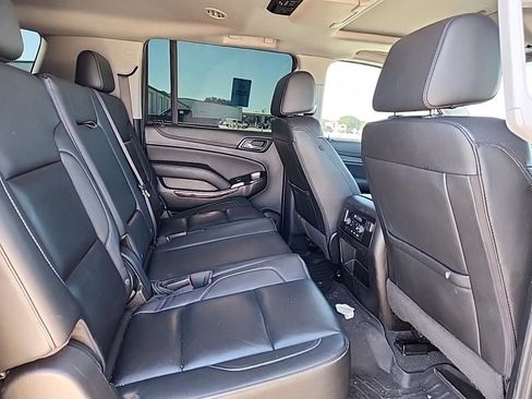 Used 2019 GMC Yukon XL SLT w/ Open Road Package image 13
