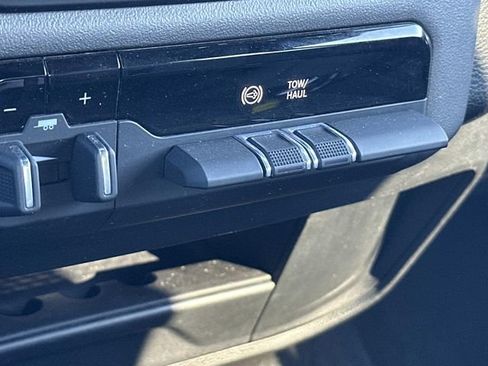 Used 2024 RAM 2500 Big Horn image 29