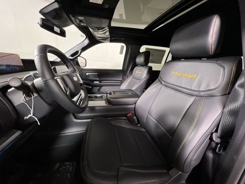 New 2025 Ford Expedition Tremor image 13