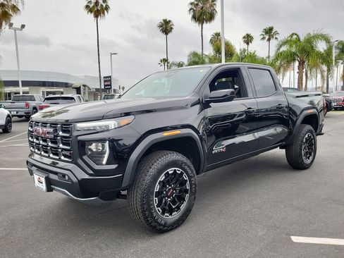 New 2026 GMC Canyon AT4 image 2