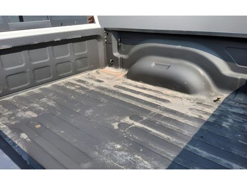 Used 2025 RAM 3500 Laramie AWD/4WD image 32