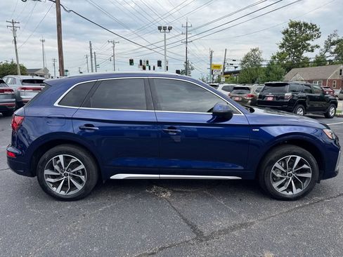 Used 2023 Audi Q5 2.0T Premium w/ Convenience Package AWD/4WD image 5
