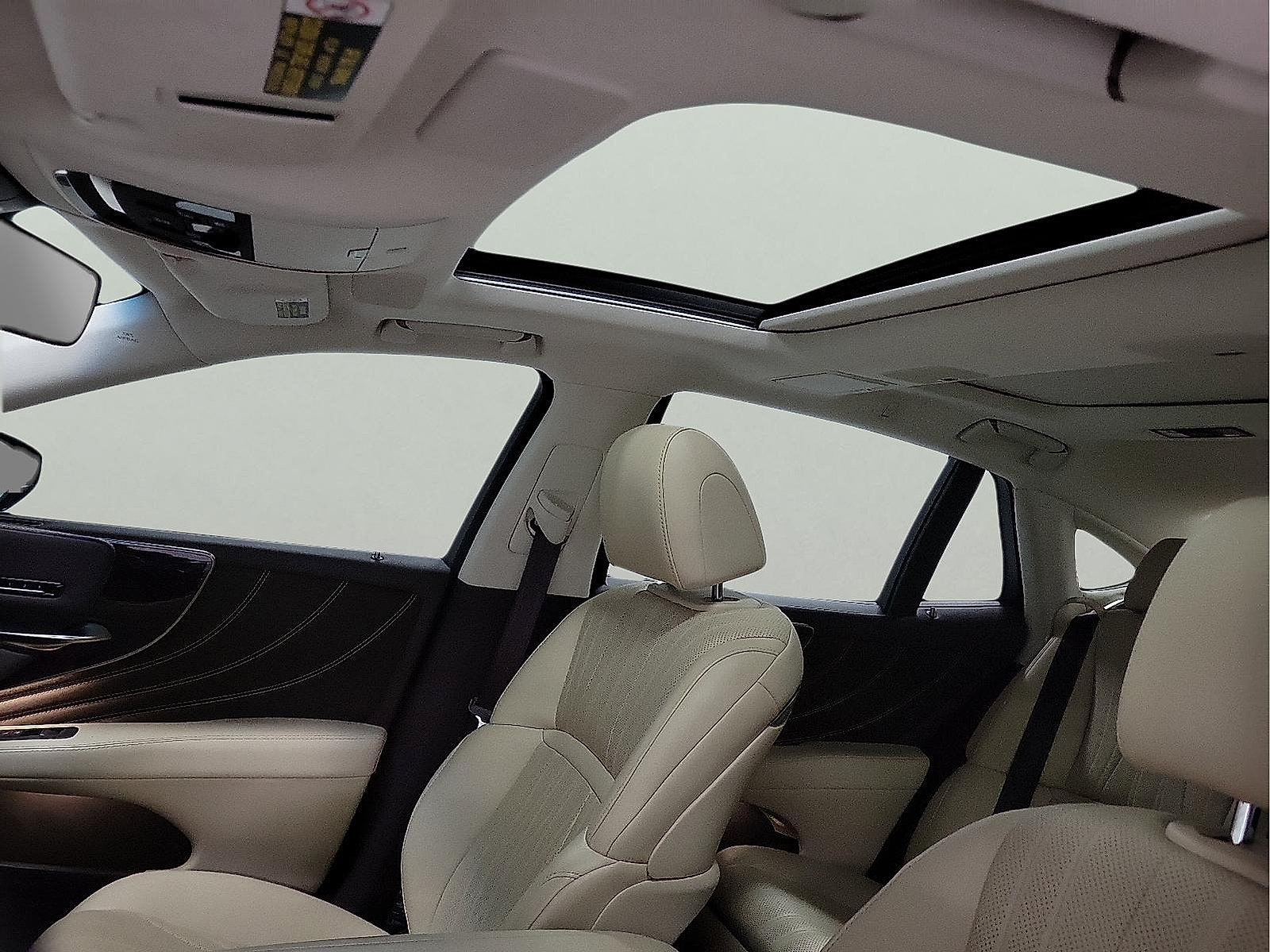 Used 2018 Lexus LS 500 w/ Luxury Package RWD image 9