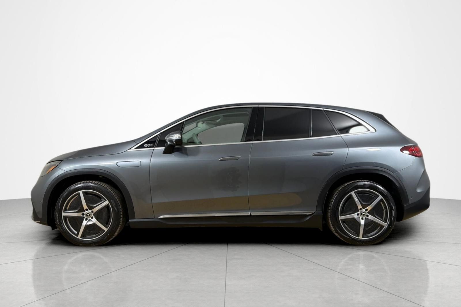 Used 2023 Mercedes-Benz EQE 350+ SUV w/ AMG Line Exterior Package image 2