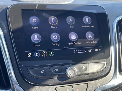 Used 2023 Chevrolet Equinox Premier image 18