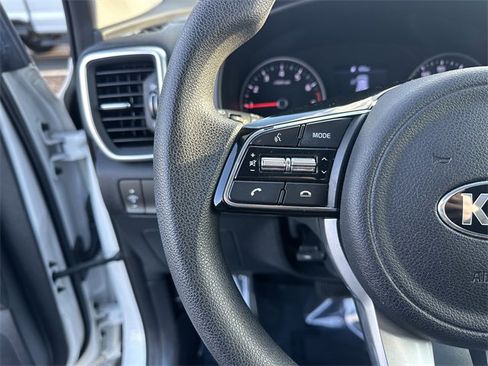 Used 2020 Kia Sportage LX image 27